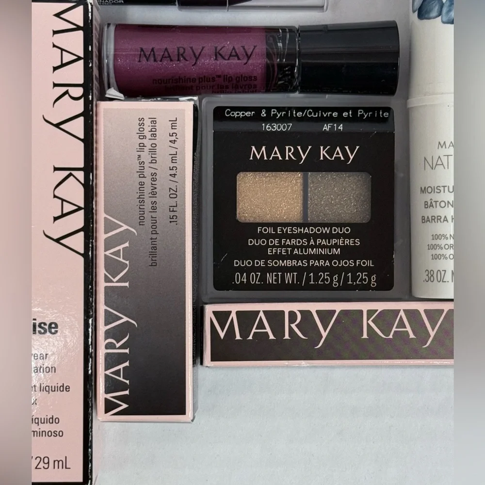 Mary Kay Everything Set - Picture 9 of 10